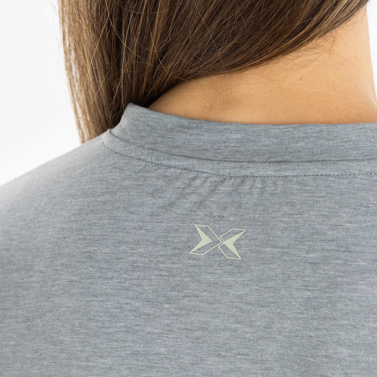 Camisola Premium Crop Manga Curta Mulher